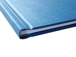 Hardcover_Klemmbuch_blau_300-225